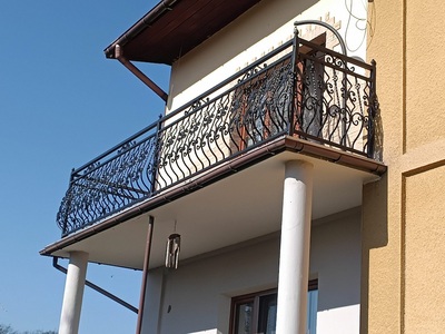 Balustrada zewnętrzna balkonowa kuta BKZ 100