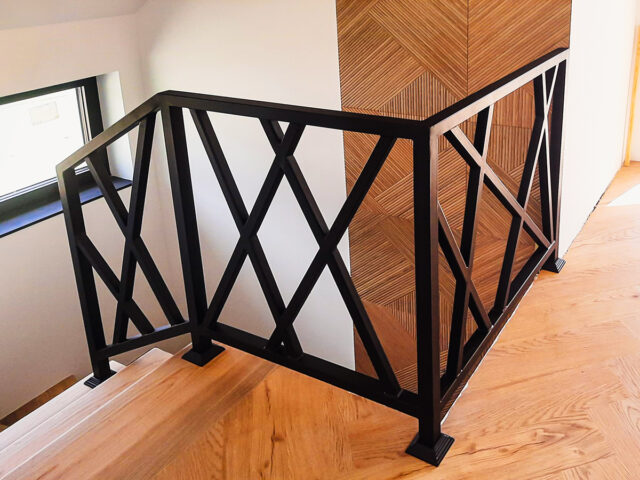 Geometryczna balustrada, barierka kuta schodowa BKW 044