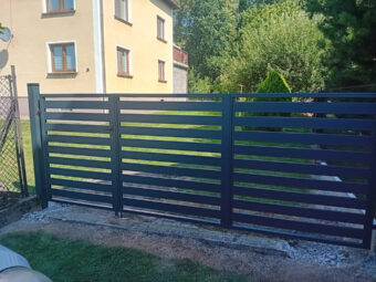 Brama wjazdowa uchylna, nowoczesna BU 113