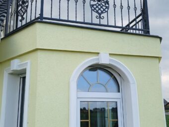 Balustrada zewnętrzna na&nbsp;balkon BKZ 105
