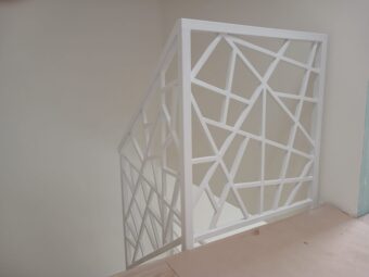 Balustrada schodowa wewnętrzna biała&nbsp;BKW 053