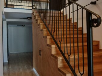 Balustrada wewnętrzna czarna schodowa BKW 054